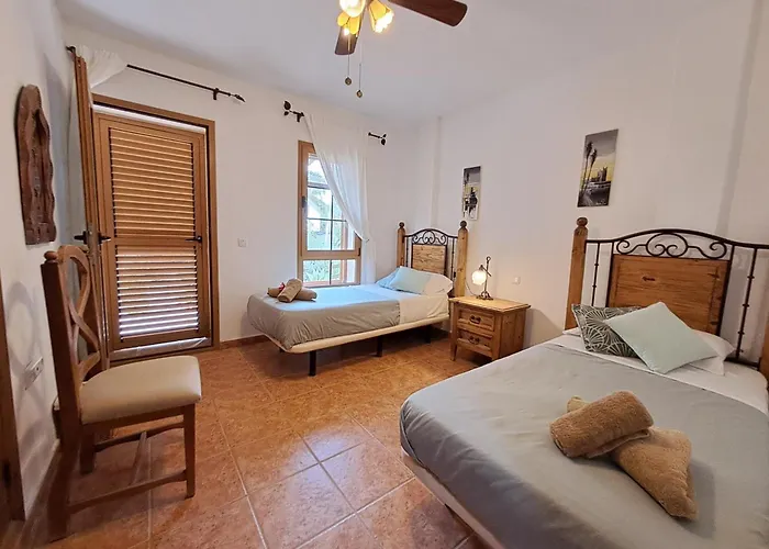 Morales-roque * Cotillo