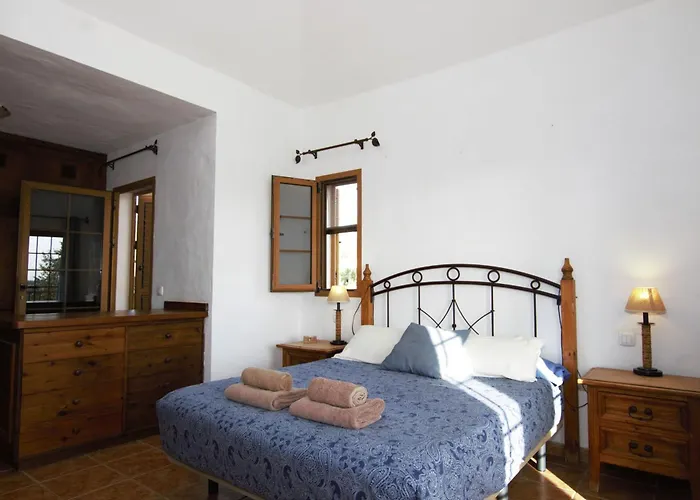 Morales-roque Villa *