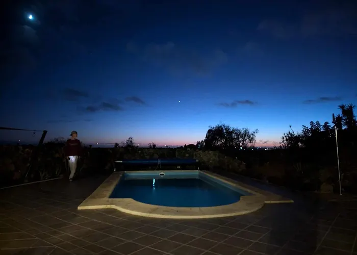 Morales-roque Βίλα