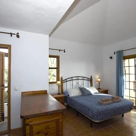 Morales-roque * Cotillo